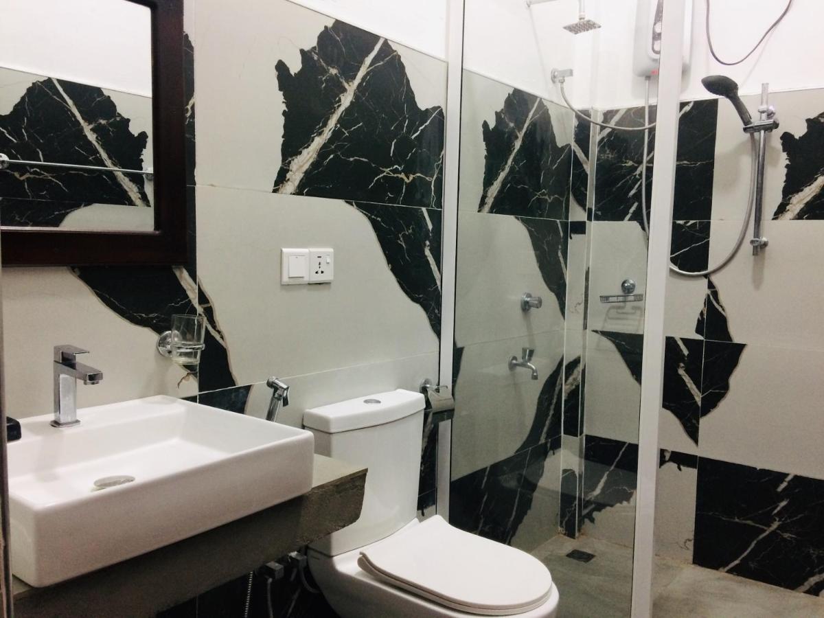 Tropicana Home Stay Vịnh Arugam Ngoại thất bức ảnh